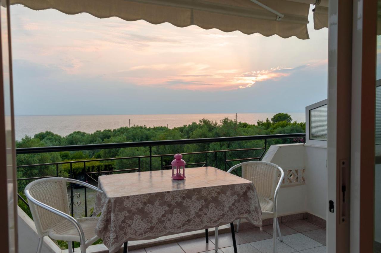Villa Gesthimani Neos Marmaras Ngoại thất bức ảnh